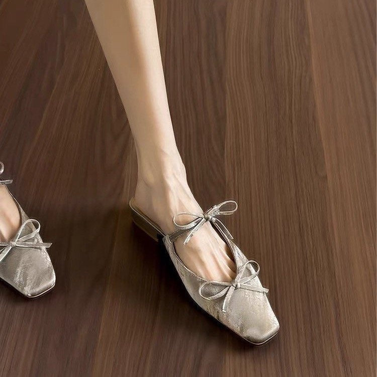 2026 New Women's Bowknot Closed Toe Mule Slippers Elegant Chunky Heel One-Step Slip On Sandals